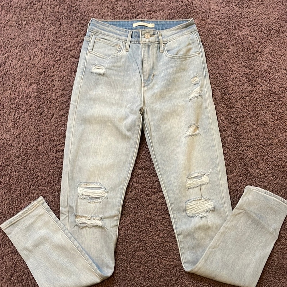 Levi’s 721 High Rise Skinny Jeans
